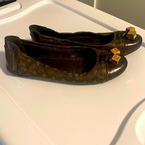 Louis Vuitton monogram flats